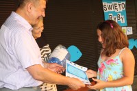 Laureatom konkursu plastycznego "Podwodny świat jezior" wręczono pamiątkowe dyplomy i nagrody.