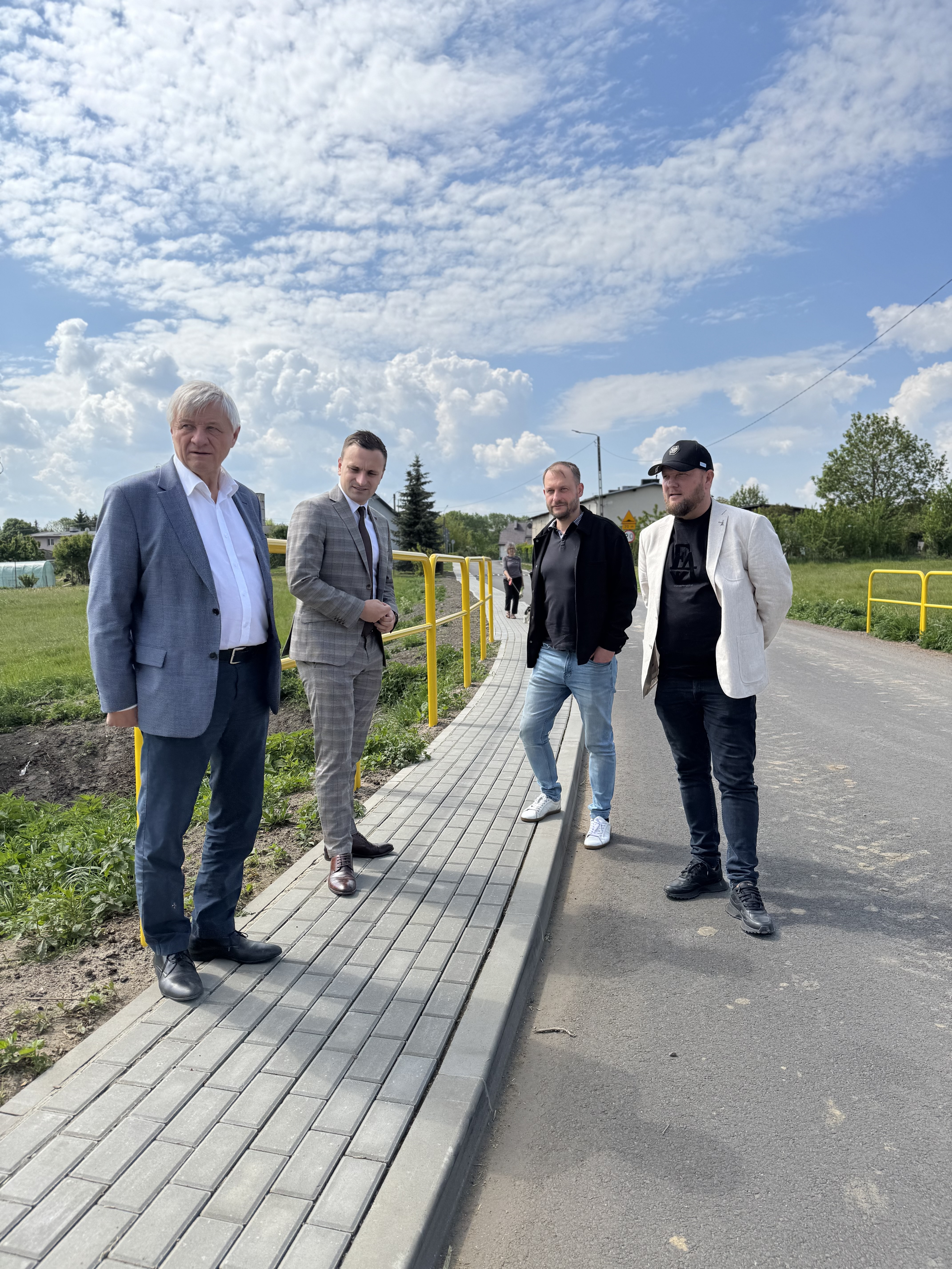 Inwestycja drogowa w Dźwierznie zakończona!