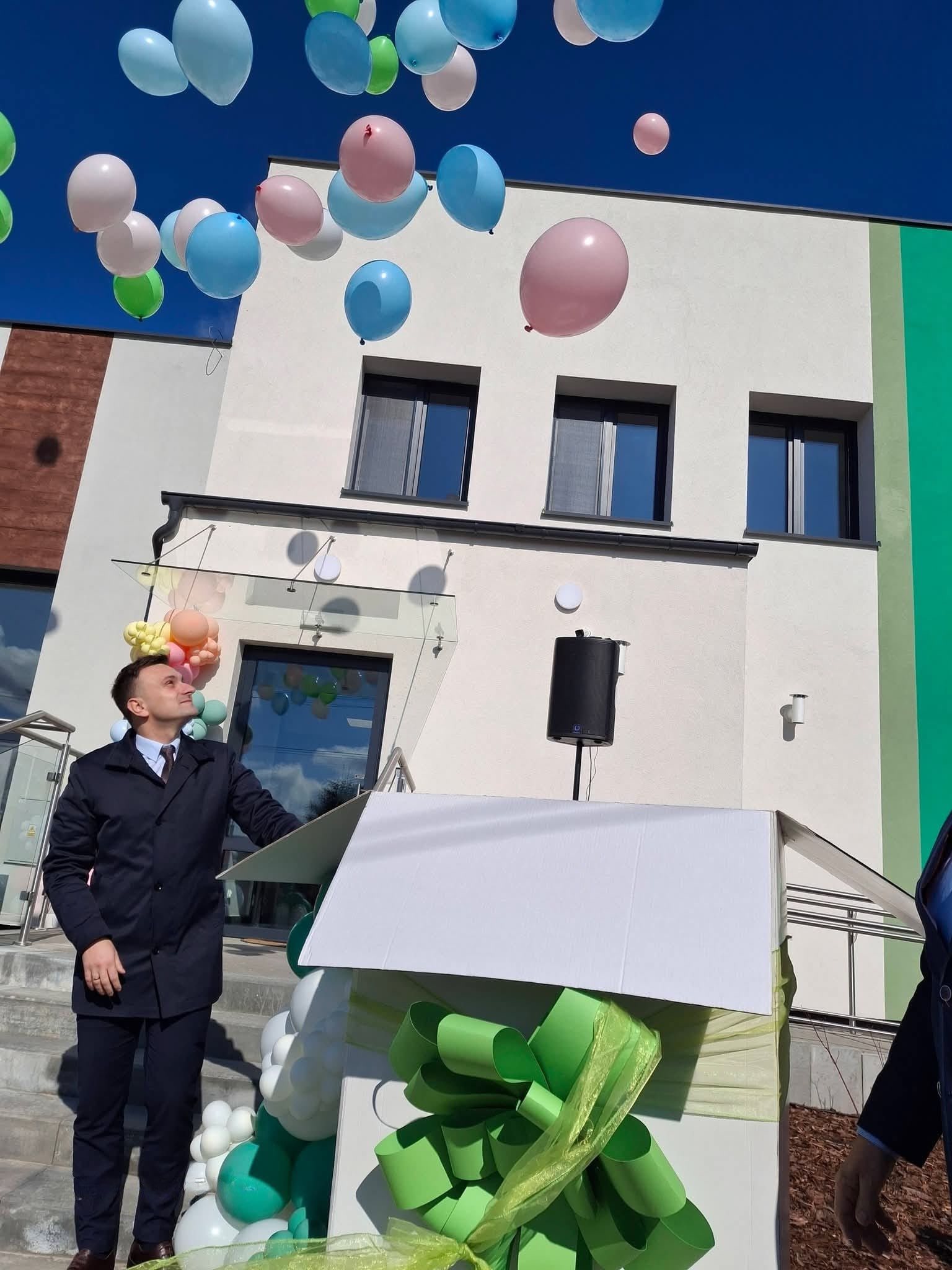 Otwarcie Żłobka „Świat Malucha” w Pluskowęsach